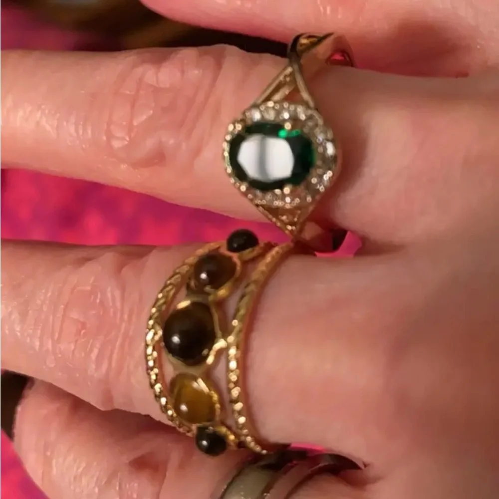 Gold and Emerald Gemstone Ring - NEW - SIZE 6, 7, 8, or 9 Available
